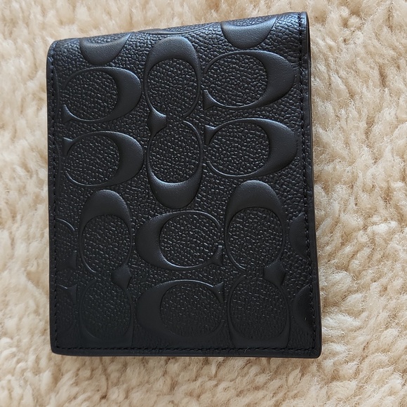 NWOT Coach Men's Black Leather Embossed Signature Bifold Wallet 🖤🎁 - Picture 3 of 14